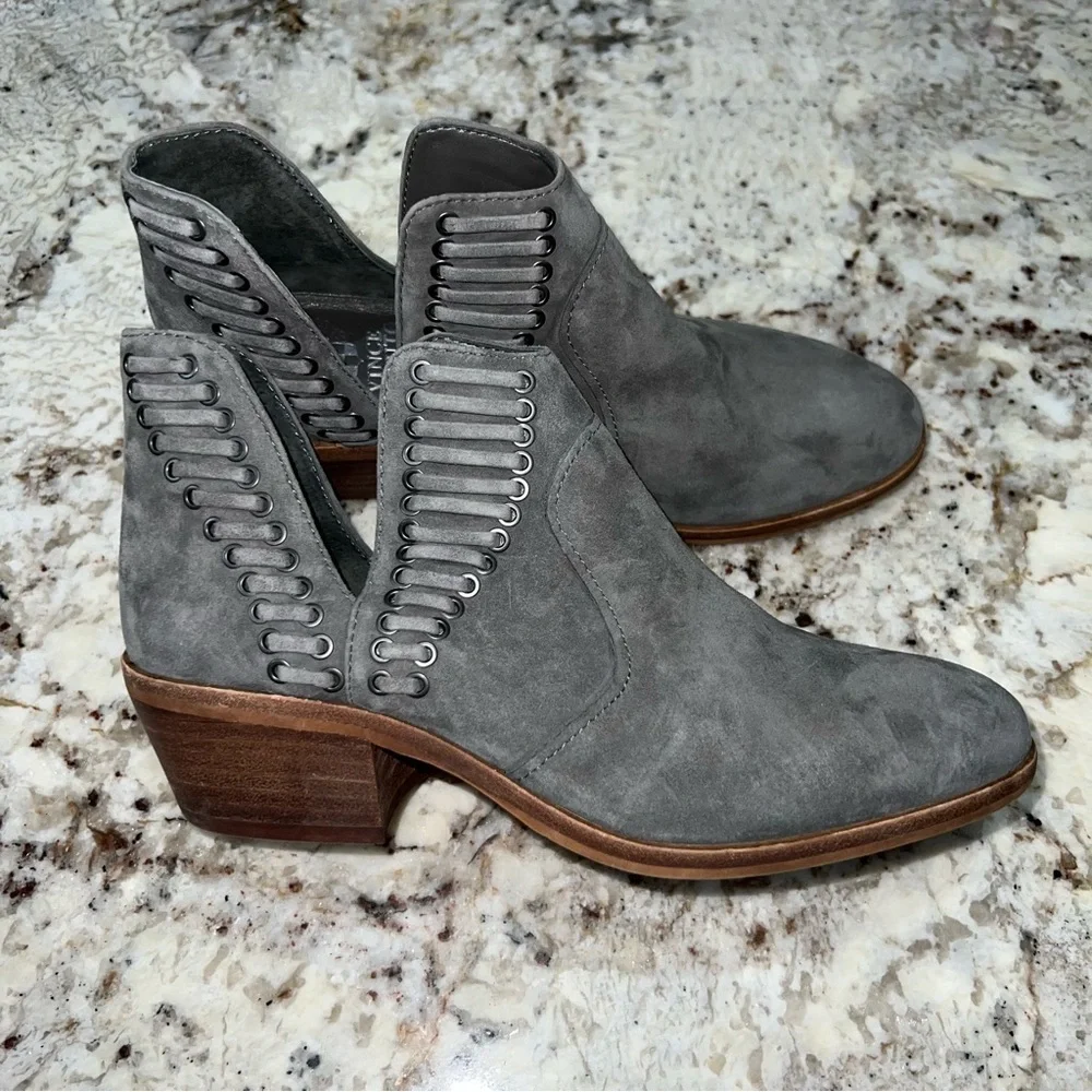 Vince Camuto Gray Stone Suede Pevista Slit Lace Ankle Heeled Bootie Size 5.5
